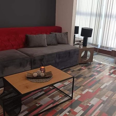 Boutique Apartment Plovdiv Buitenkant foto
